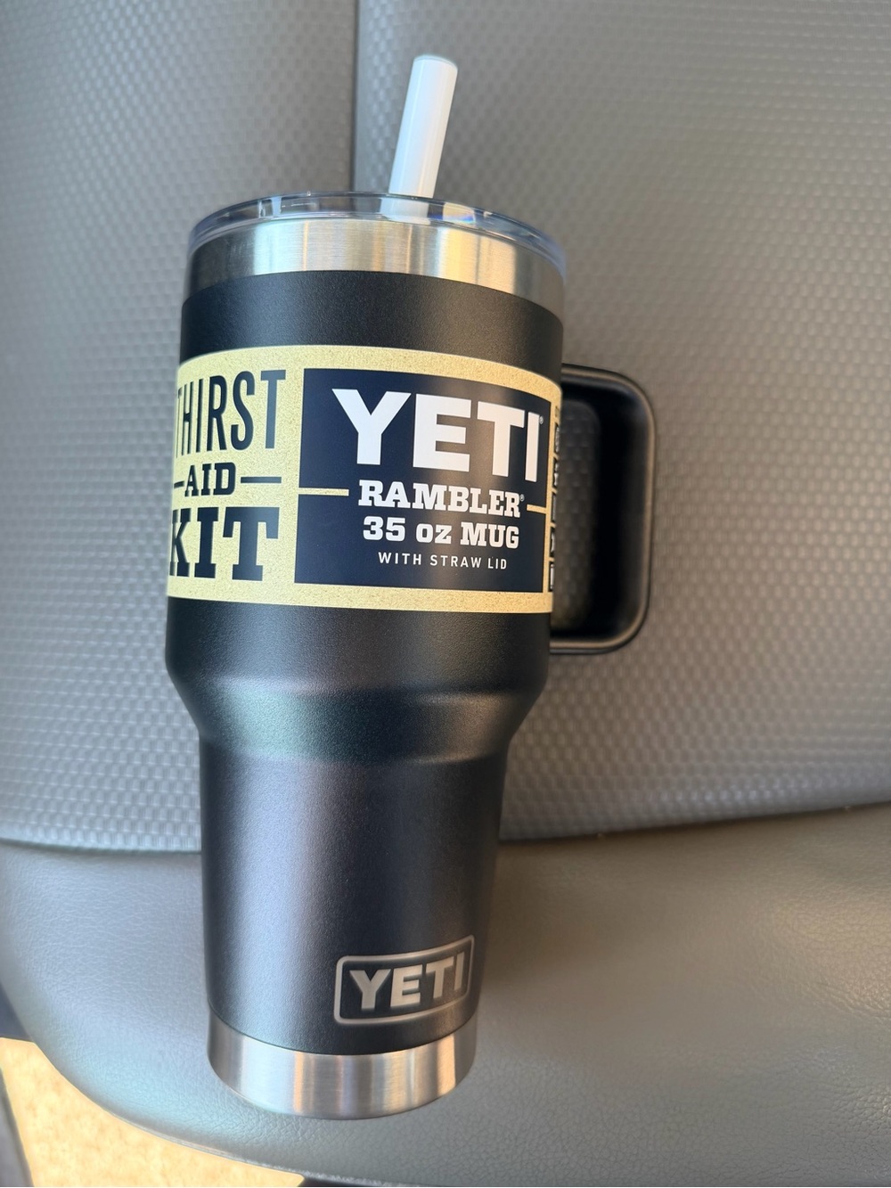 YETI cup lid and straw